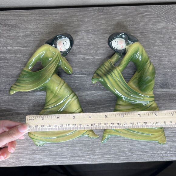 MCM Ceramic Art Studio Pair Of Shadow Dancer Wall Art Figurines Green Madison WI - Picture 3 of 5